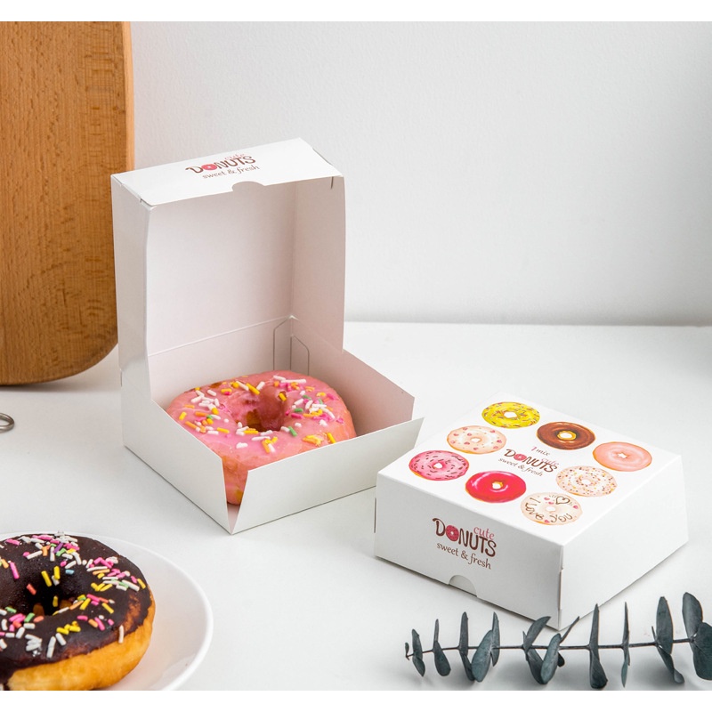Chất liệu in hộp giấy đựng bánh donut phổ biến