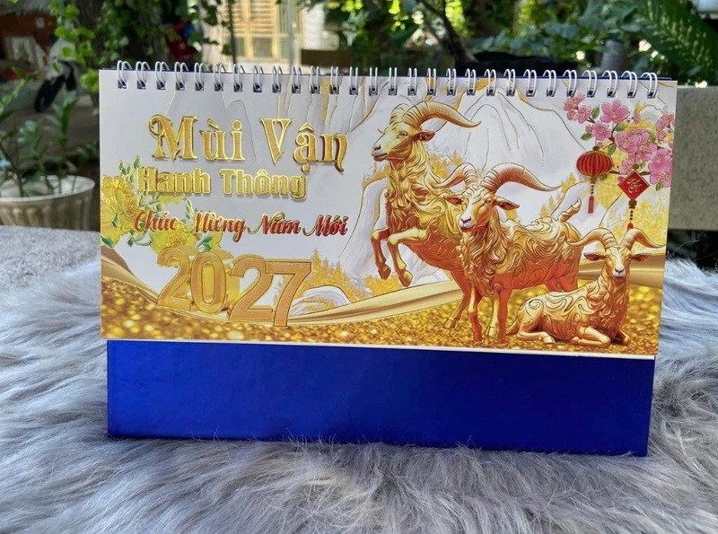 Mẫu lịch để bàn năm Đinh Mùi 2027
