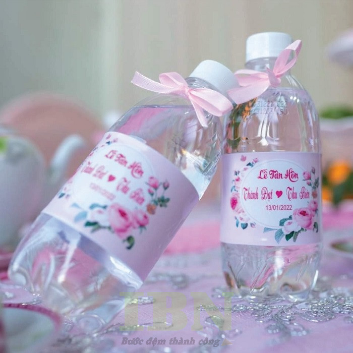 Mẫu tem nhãn dán thân chai nước đám cưới, đám hỏi