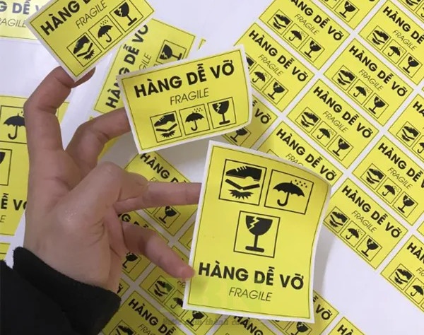 Công nghệ in ấn tem hàng dễ vỡ xin nhẹ tay