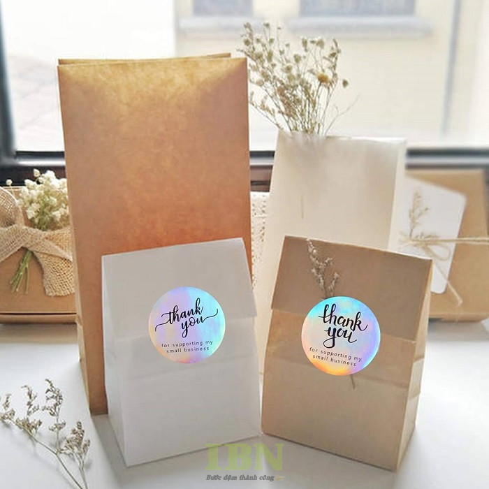Mẫu tem nhãn thank you dán túi giấy, bề mặt ép kim sang trọng