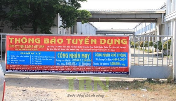 Băng rôn tuyển dụng