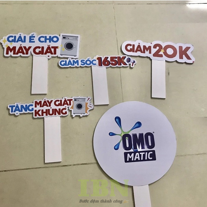 Những lưu ý quan trọng khi thiết kế hashtag cầm tay
