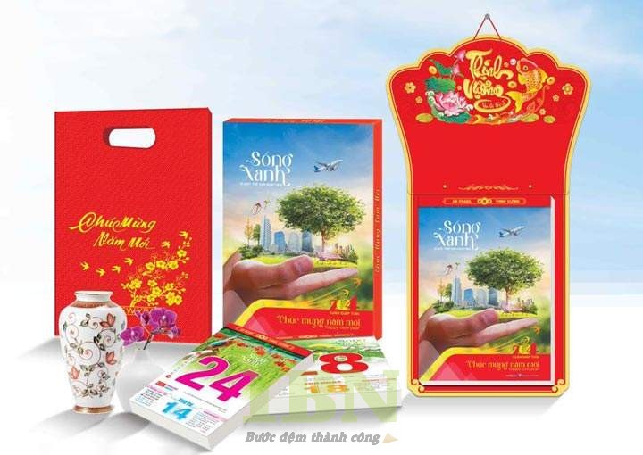 Kích thước lịch bloc treo tường