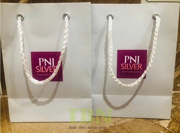 Kích thước túi giấy PNJ