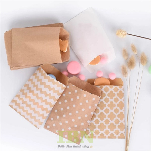 Mẫu túi giấy đựng bánh kẹo không nắp