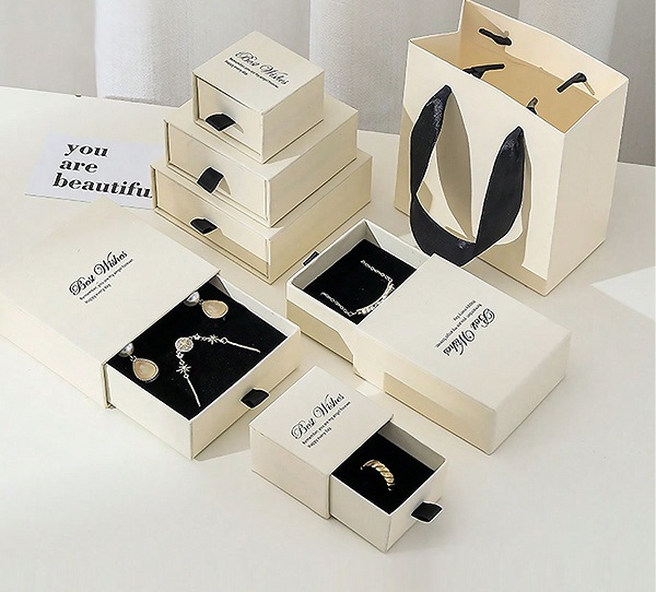 In Hộp Giấy Đựng Trang Sức 45 Các kích thước hộp giấy đựng trang sức phổ biến