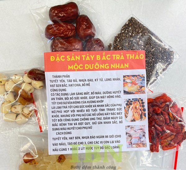 Mẫu decal tem giấy hình vuông