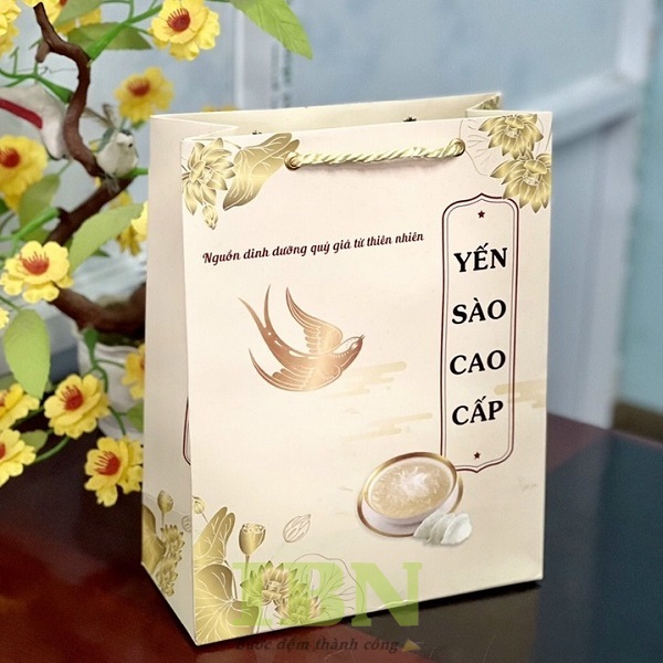Mẫu túi giấy sự kiện cho thương hiệu yến sào