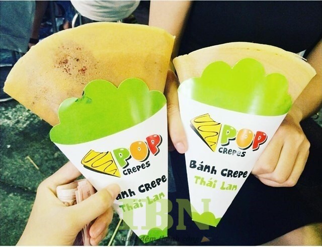 Mẫu túi giấy Ivory cán màng đựng bánh Crepe 