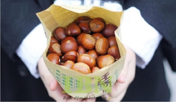 Mẫu túi giấy đựng hạt dẻ ăn liền