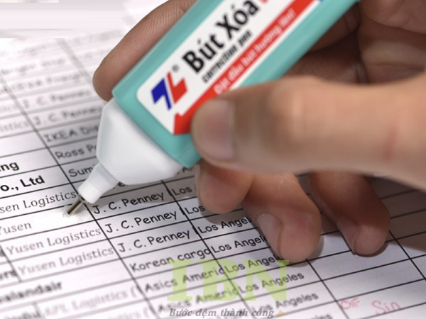 9+ Cách Tẩy Mực In Trên Giấy Đơn Giản, Hiệu Quả Tại Nhà 23 Bút xóa nước