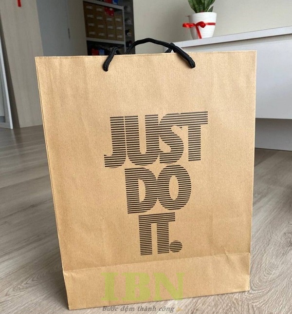 30+ Mẫu Túi Giấy Nike Đẹp, Sang Trọng, Thời Trang Và Năng Động 92 Dịch vụ in túi giấy Nike giá rẻ, uy tín tại xưởng In Bảo Ngọc