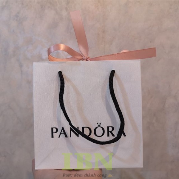 In túi giấy Pandora uy tín tại xưởng In Bảo Ngọc