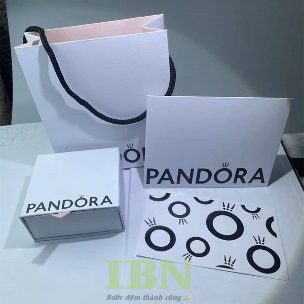 Mẫu túi giấy thương hiệu Pandora đẹp, ấn tượng