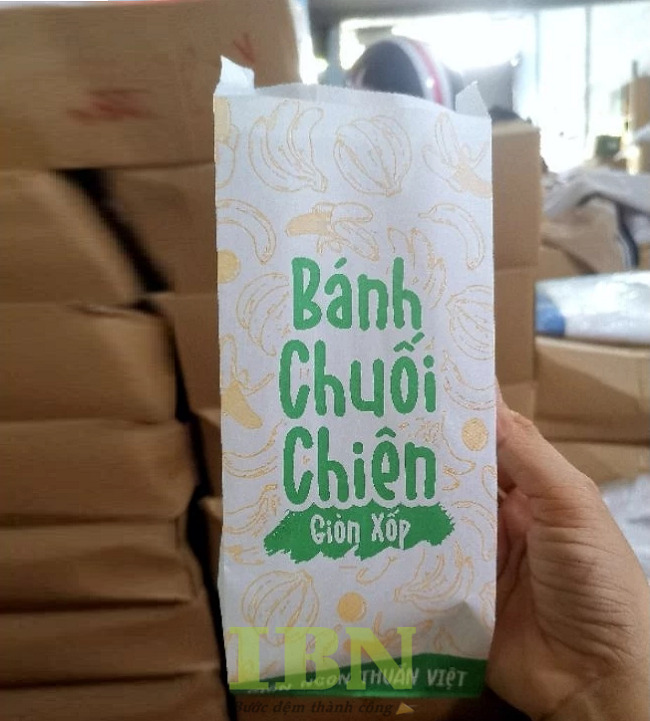 Mẫu túi giấy đựng bánh chuối chiên thiết kế theo yêu cầu