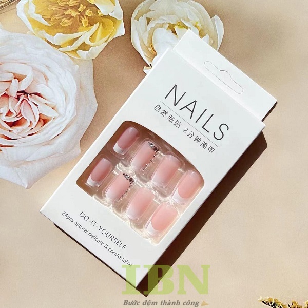 Hộp Đựng Nail Box 21 In hộp đựng nail box có tác dụng gì?
