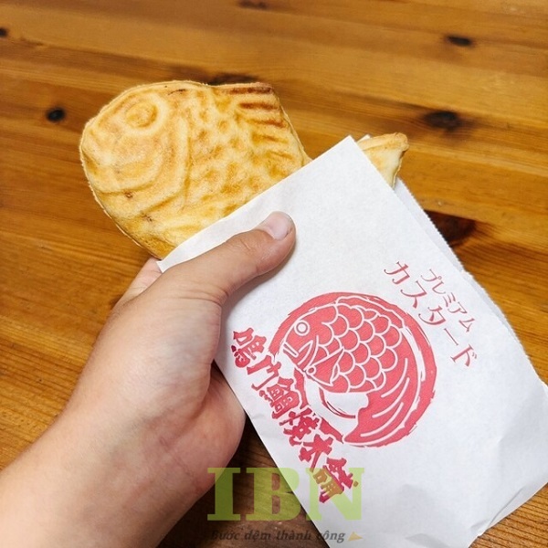 In túi giấy đựng bánh cá an toàn với sức khỏe, giá cạnh tranh tại In Bảo Ngọc