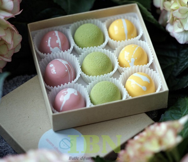 Mẫu hộp giấy đựng 9 bánh mochi