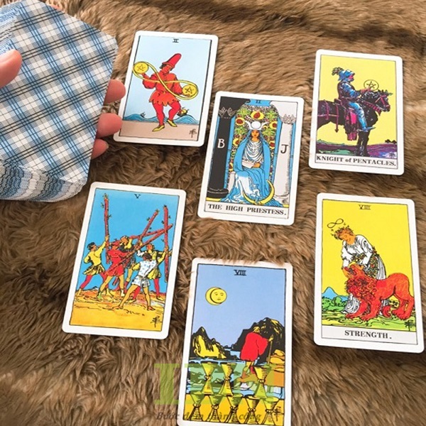 Mẫu thẻ bài Tarot