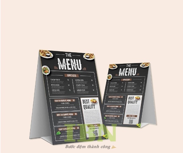 Ứng dụng thực tế của standee để bàn