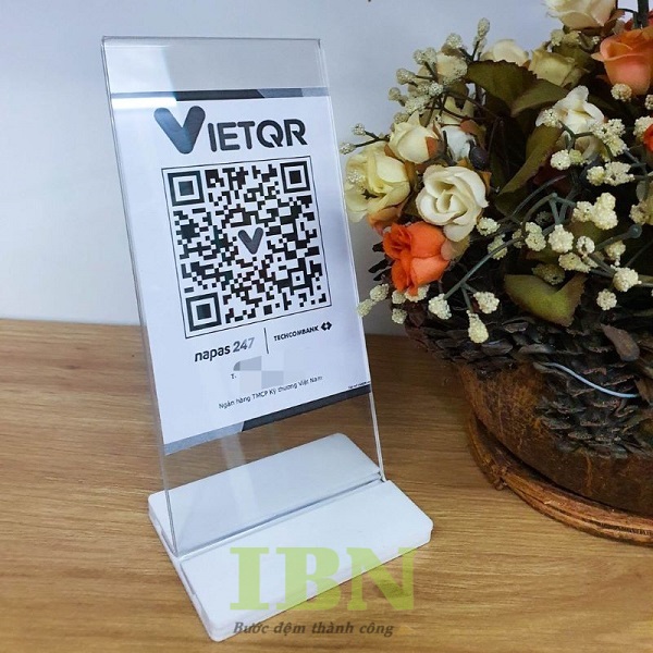 Mẫu standee để bàn cung cấp thông tin thanh toán