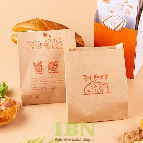 Mẫu túi giấy kraft đựng bánh cá xếp hông