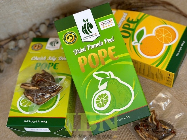 Mẫu hộp đựng vỏ bưởi sấy dẻo dáng nắp gập dán keo chắc chắn