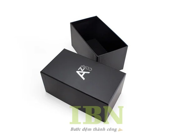 Mẫu hộp giấy phủ UV logo thương hiệu