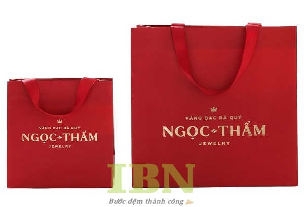 Mẫu túi giấy cho tiệm vàng dây ruy băng