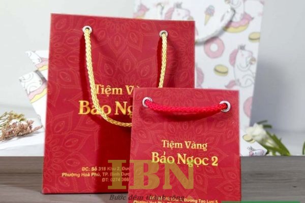 Mẫu túi giấy tiệm vàng nhiều kích thước