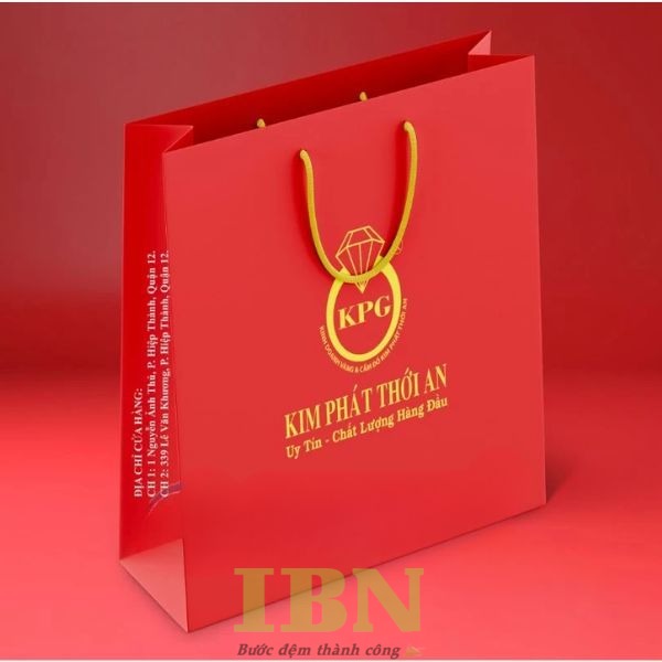 Mẫu túi giấy tiệm vàng in ép kim logo bắt mắt