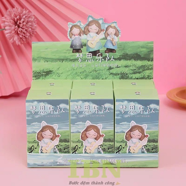 Mẫu hộp giấy blind box có bảng treo