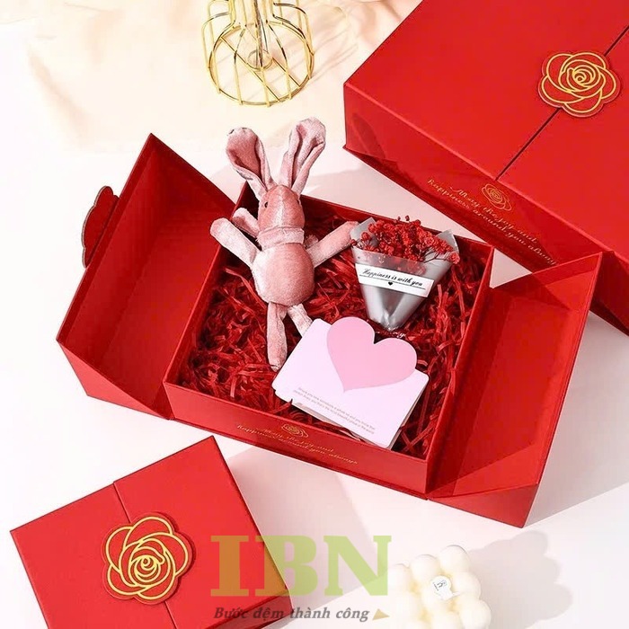Mẫu hộp giấy cánh bướm