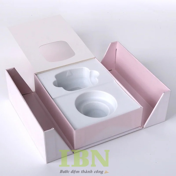 Mẫu hộp cánh bướm màu hồng nhạt tinh tế