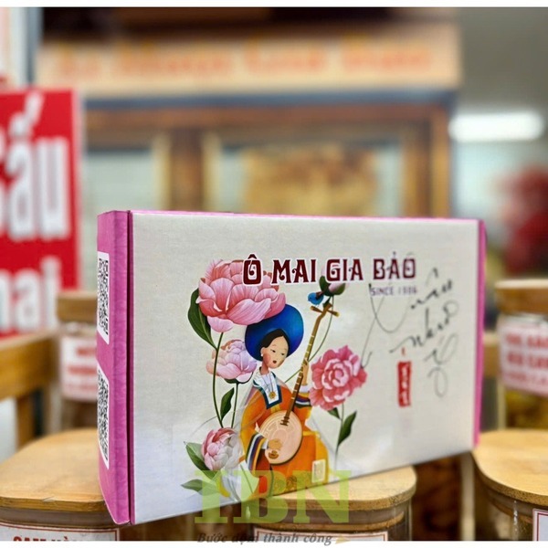 Mẫu hộp giấy ô mai kiểu nắp gài hông