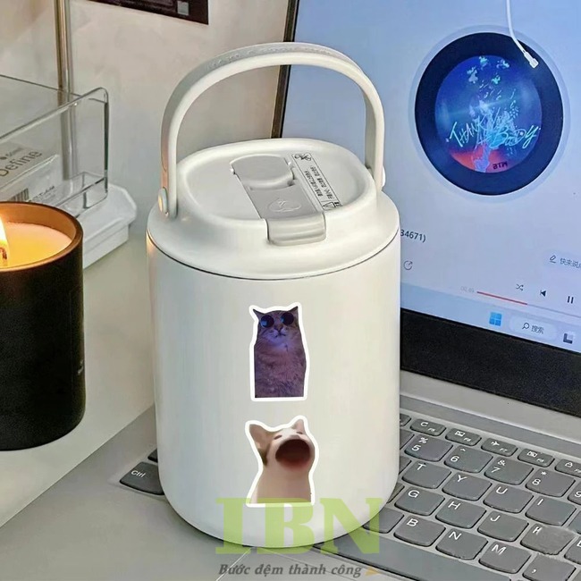 55+ Mẫu Sticker Hài Hước, Lầy Lội Được Ưa Chuộng, Sử Dụng Phổ Biến 5