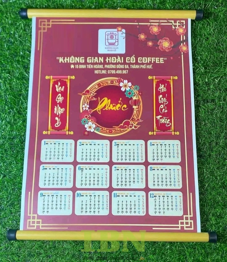 Mẫu lịch treo tường 1 tờ nẹp tròn