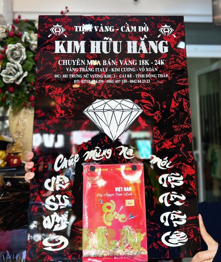 Mẫu lịch tiệm vàng Tết 2027