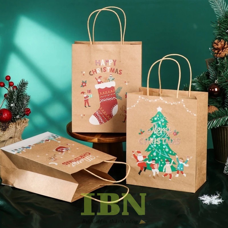 Các mẫu túi đựng quà Noel bằng giấy kraft nâu